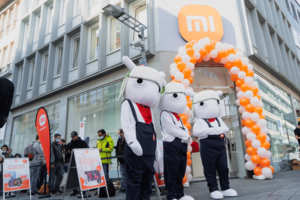 Eröffnung des Xiaomi Stores auf der Hohe Straße in der Kölner Innenstadt