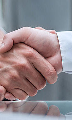 Detail shot Handshake